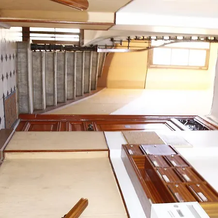 Le Marche Du Port Apartamento